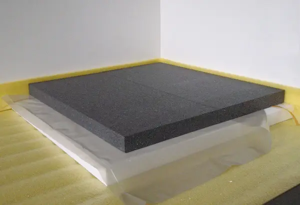 Folie spongioasă din PE tip TD, 5/1500mm, 75ml/rolă, Z050150075