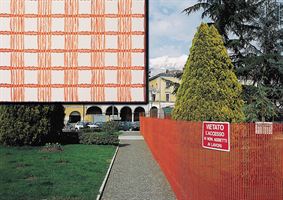 Gard pentru construcţii, marca Austronet, model 350, oranj, lăţime: 120cm, 50 ml/rolă, 35 role/palet, ZA350120